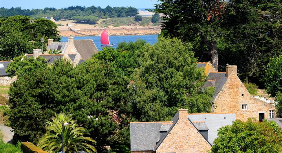 Het eiland Bréhat bij de 3-sterren camping Armor Loisirs in Trébeurden Côtes d'Armor-Bretagne - Camping Armor Loisirs