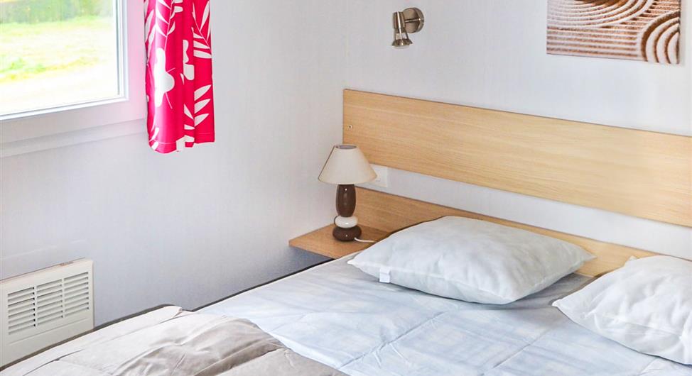 Camping Côte de Granit Rose directe toegang tot het strand - luxe stacaravan met 2 slaapkamers en uitzicht op zee kampeerplaats 61 - Camping Armor Loisirs