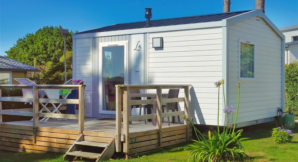 Stacaravan met 1 slaapkamer op 3-sterrencamping Armor Loisirs in Trébeurden, verhuur van staanplaatsen, stacaravans en chalets, overdekt zwembad, camping aan de roze granietkust bij Perros Guirec-Côtes d'Armor-Bretagne - Camping Armor Loisirs