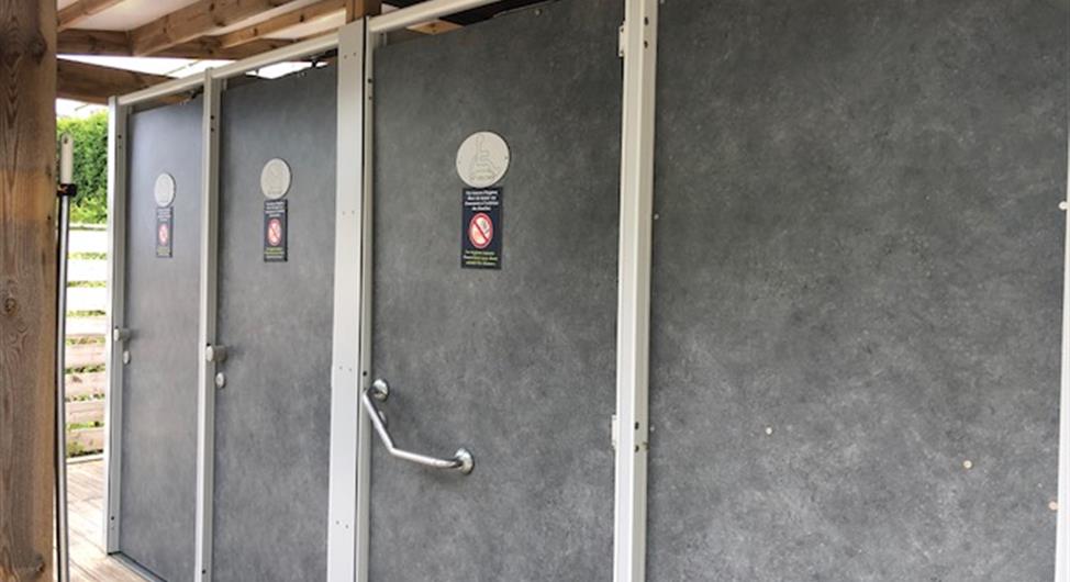 kampeerplaats op 3-sterrencamping Armor Loisirs in Trébeurden, verhuur van kampeerplaatsen, stacaravans en chalets, camping met zwembad aan de roze granietkust bij Perros Guirec-Côtes d'Armor-Bretagne - Camping Armor Loisirs