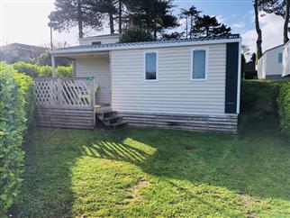 Camping Côte de Granit Rose - Stacaravan LOGGIA 2 slaapkamers plaats 9 en 82 camping verwarmd zwembad  - Camping Armor Loisirs