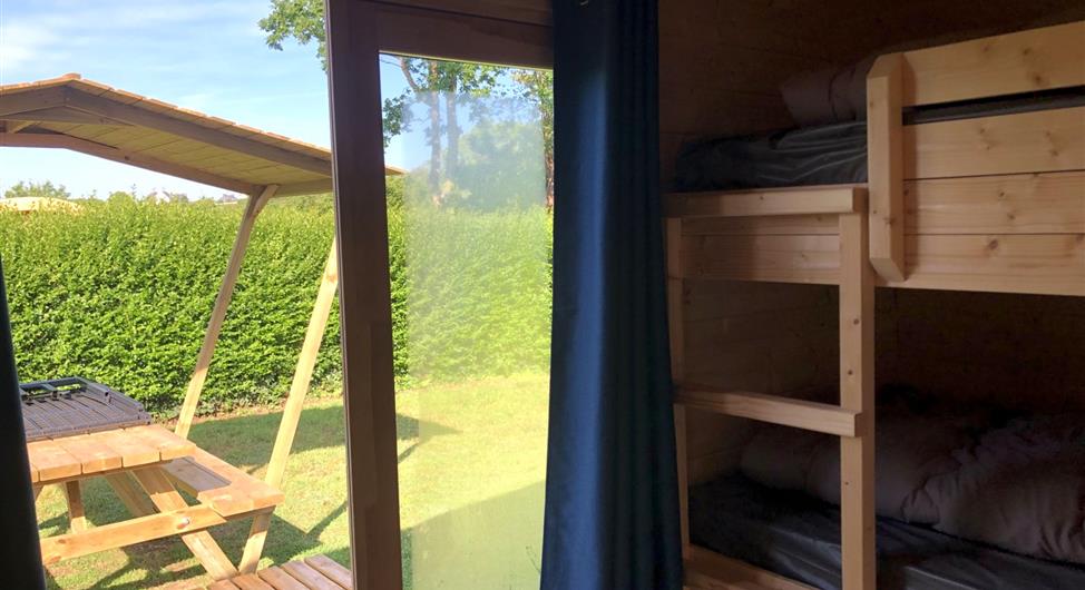 hobbit location insolite 4 personnes - Camping Armor Loisirs
